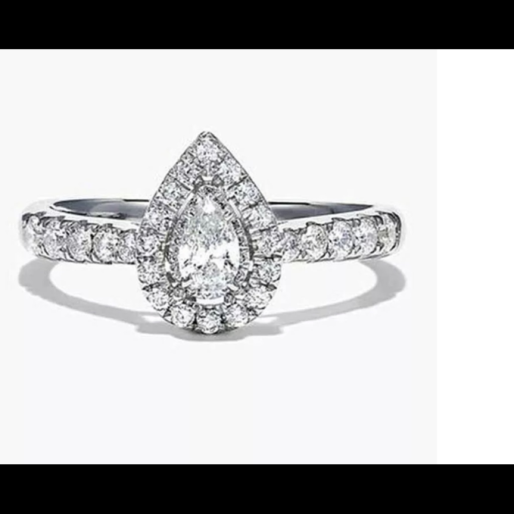 925 Sterling Pear Cut Cubic Zirconia Ring 7 25$